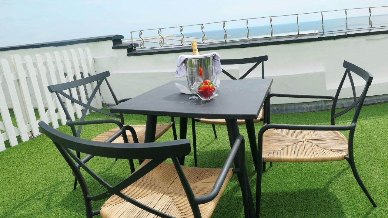 Sea View Double Room with Terrace – NO PETS